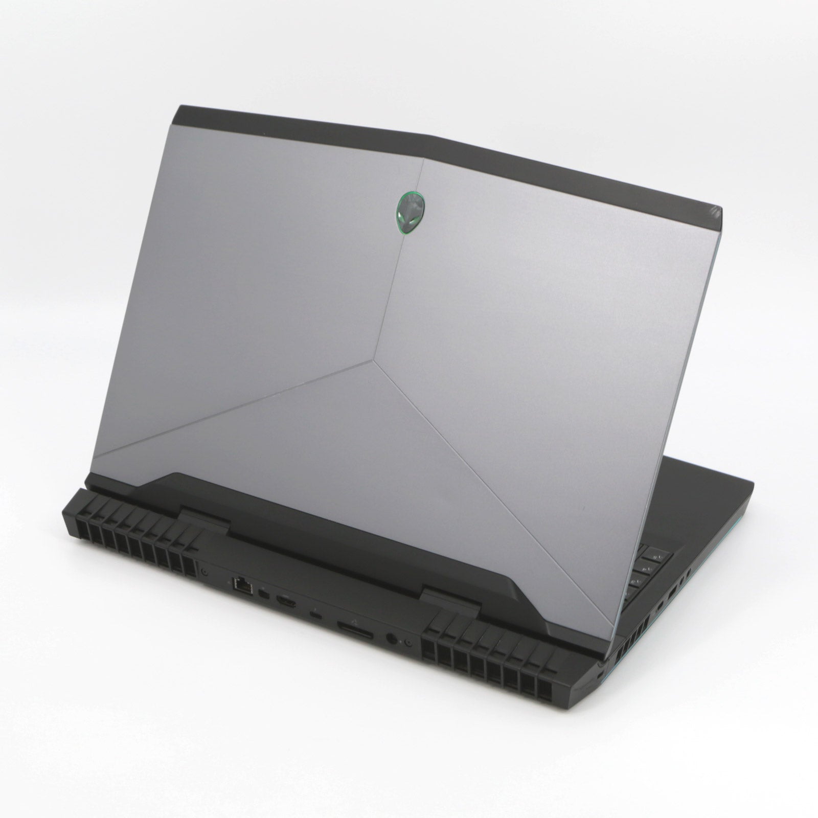 Alienware 17 R5 Gaming Laptop: 8th Gen i7, 256GB+1TB, 16GB